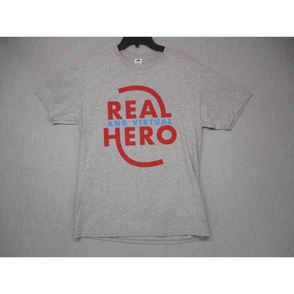Fruit Of The Loom Gray Graphic Modern Casual Crew Neck TShirt Unisex Size Medium